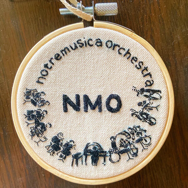 NMOオーケストラの刺繍